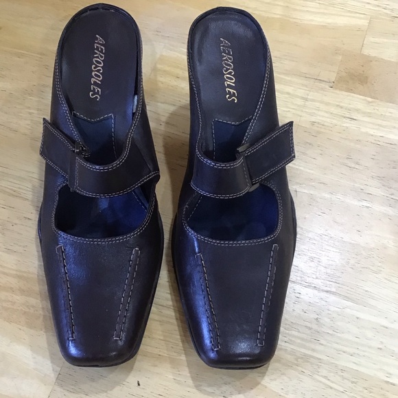 AEROSOLES Women's Brown Mules - Picture 1 of 6